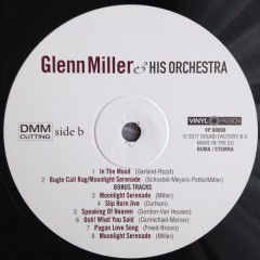 GLENN MILLER AND HIS ORCHESTRA &quot;The Glenn Miller Carnegie Hall Concert&quot; (LP)