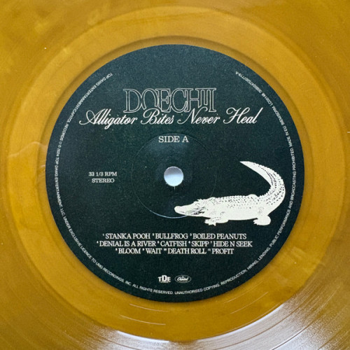 Виниловая пластинка DOECHII "Alligator Bites Never Heal" (HAZEL LP) 