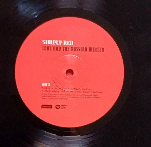 Виниловая пластинка SIMPLY RED "Love And The Russian Winter" (LP)