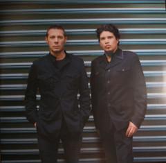 THIEVERY CORPORATION &quot;It Takes A Thief - The Very Best Of Thievery Corporation&quot; (2LP)