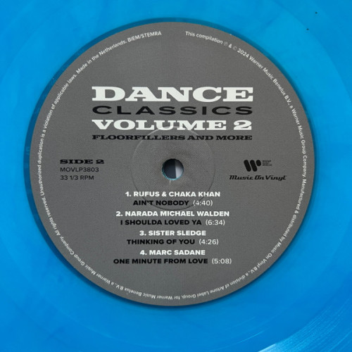 Виниловая пластинка VARIOUS ARTISTS "Dance Classics Volume 2 (Floorfillers And More)" (COLORED 2LP) 
