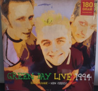 GREEN DAY "Live At East Orange, New Jersey, 1994" (GREEN LP)