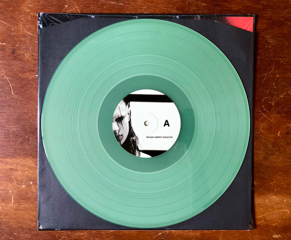 Виниловая пластинка STATIC DRESS "Rouge Carpet Disaster" (GREEN LP)