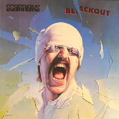 SCORPIONS &quot;Blackout&quot; (CLEAR LP)